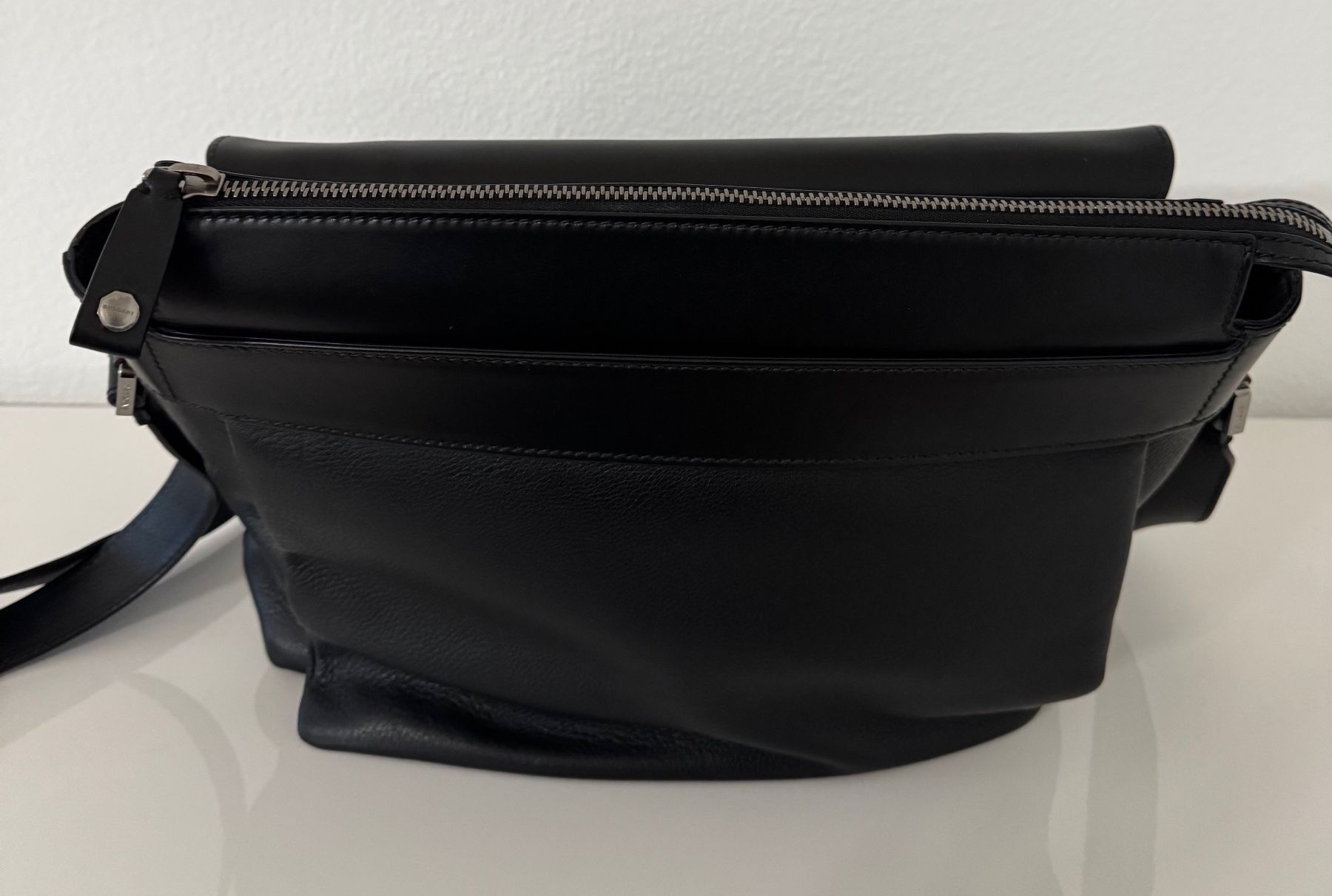 Bulgari Borse: Bulgari Leather Messenger Bag – Usato da Neuchâtel venduto da Neuch1 3