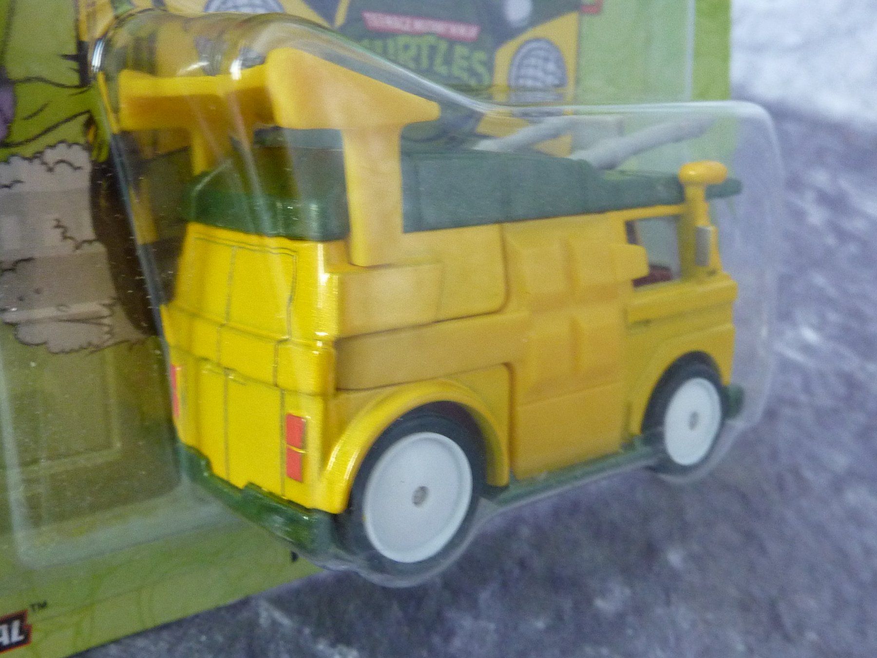 Hot Wheels Modellini d'auto: Turtles Party Wagon Hot Wheels – Nuovo e nell'imballaggio originale da Dürrenäsch venduto da Cobra1ch 3