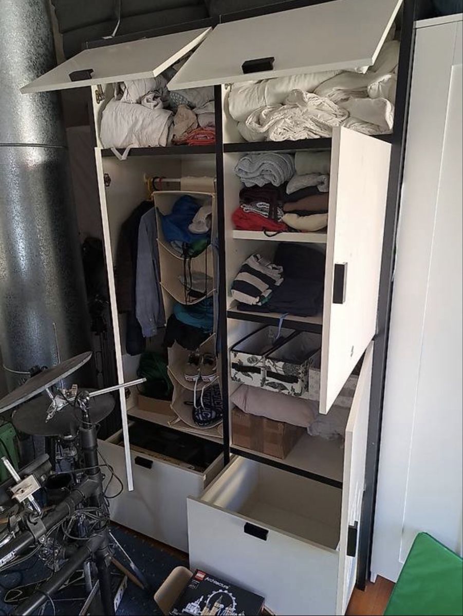 Armoires: Armoire IKEA Odda – D'occasion à Bursins par pierao13 1