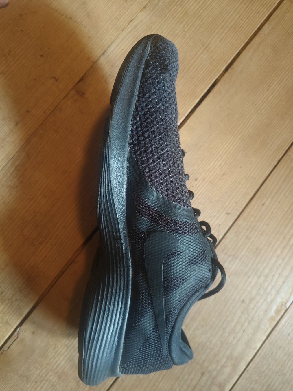 Nike Chaussures hommes: Nike, Schwarz, Grösse 47 – D'occasion à Stettlen par bubu036 4