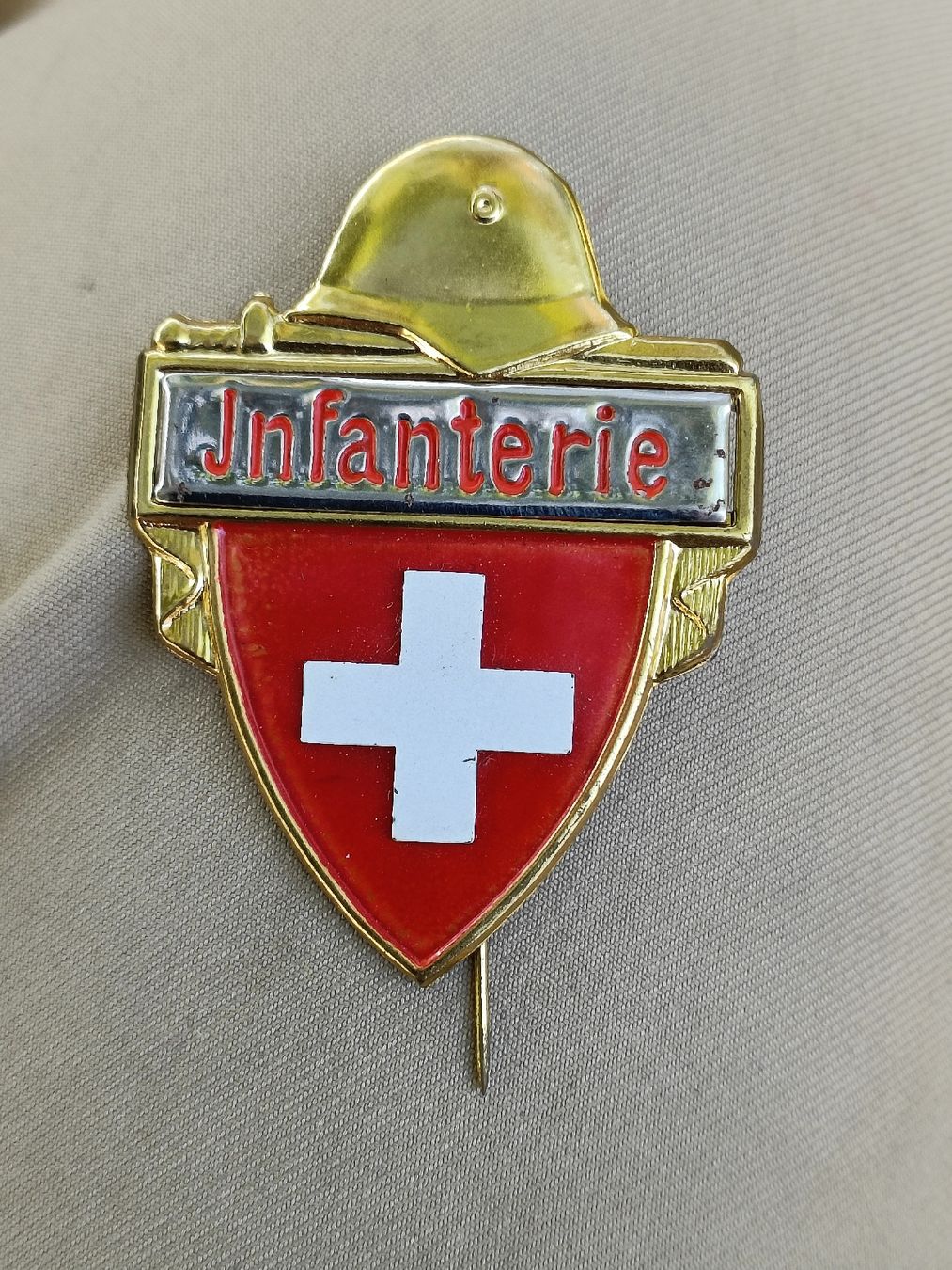 Schweizer Armee Placchette & Badge: Altes Abzeichen / Infanterie Schweiz  – Usato da Brugg AG venduto da Ente015