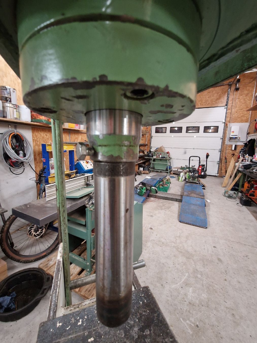 Tutte le macchine: presse hydraulique – Usato da Grandval venduto da Matthias1255xl 4