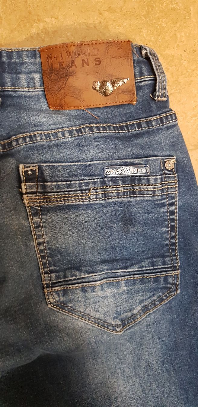 Jeans: Jeans Grösse 42 neuwertig – Nuovo (secondo la descrizione) da Uznach venduto da Bilkev 2