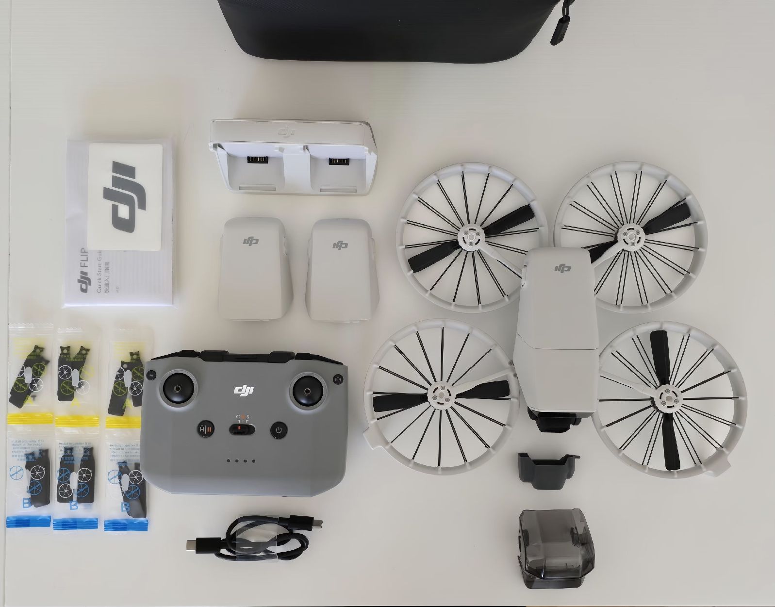 DJI Modellismo RC: DJI Flip Fly More Combo – Nuovo (secondo la descrizione) da Henniez venduto da Gerol