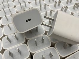 150x Apple US Adapter 20W