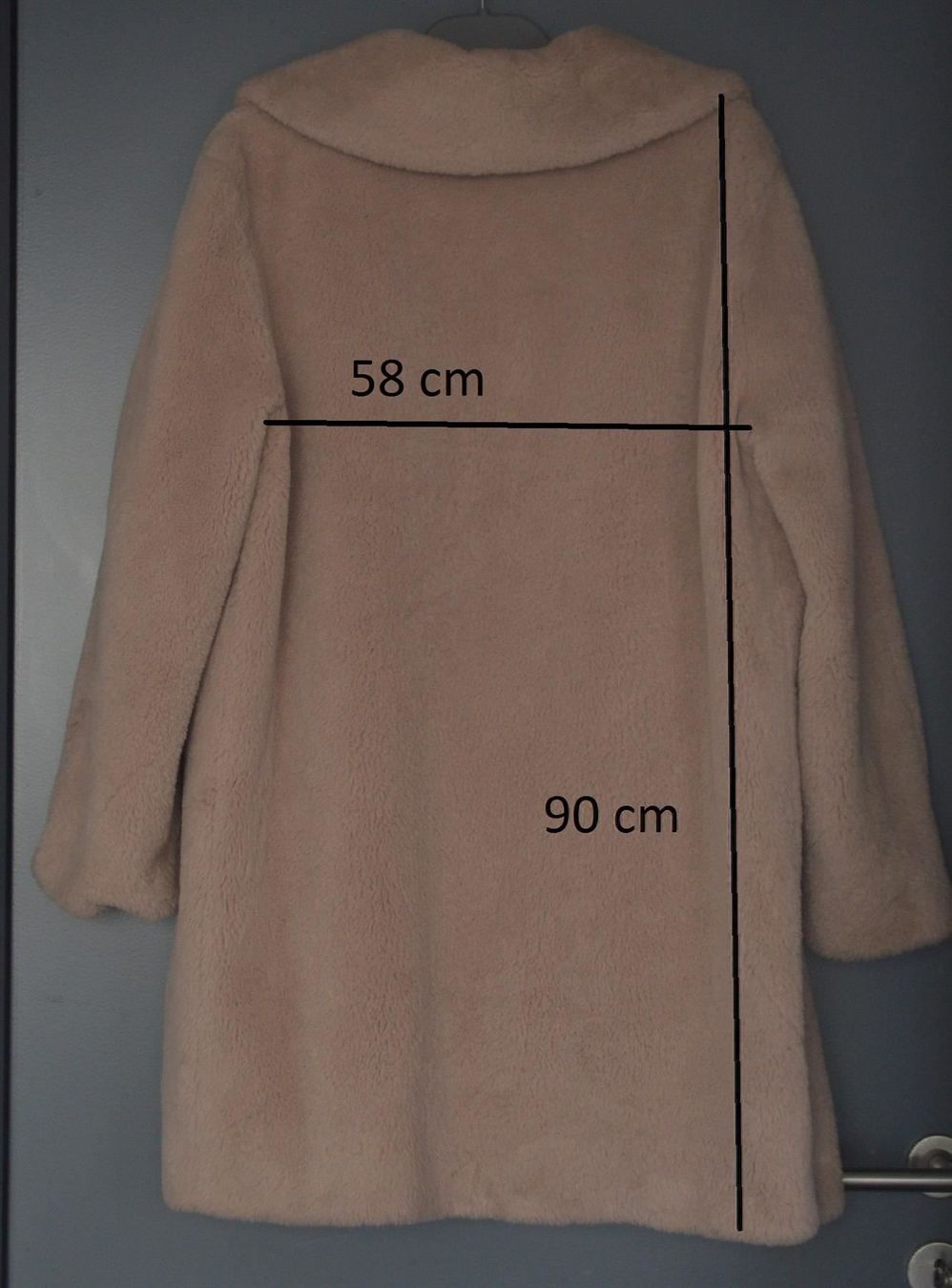 Marc Cain Mäntel: Mantel / Manteau MarcCain .40 – Gebraucht aus Collonges von Auganien 1