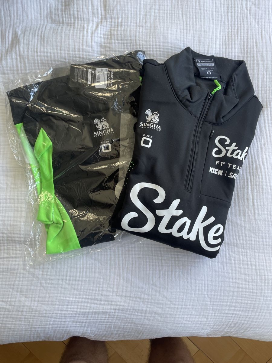 Lotti di vestiti: Stake F1 Team Kick Sauber Jacken, Pullover, Weste, Polos – Usato da Zürich venduto da Eumi7 2