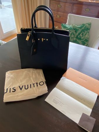 Louis Vuitton Tasche City Streamer