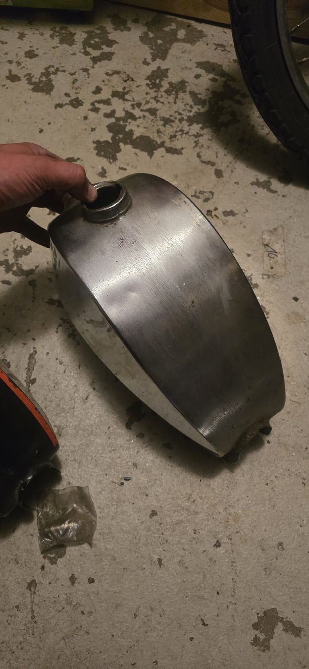 Sonstiges Fahrzeugzubehör: Sachs Rixe Tank – Gebraucht aus Ibach von Speedrace 1