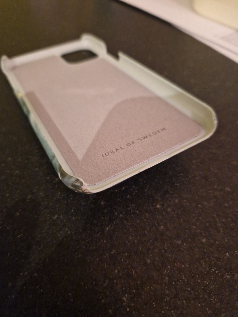 iDeal of Sweden Cover & Protezioni schermo: Handyhülle Iphone 11 – Usato da Schönenwerd venduto da Atigger 1
