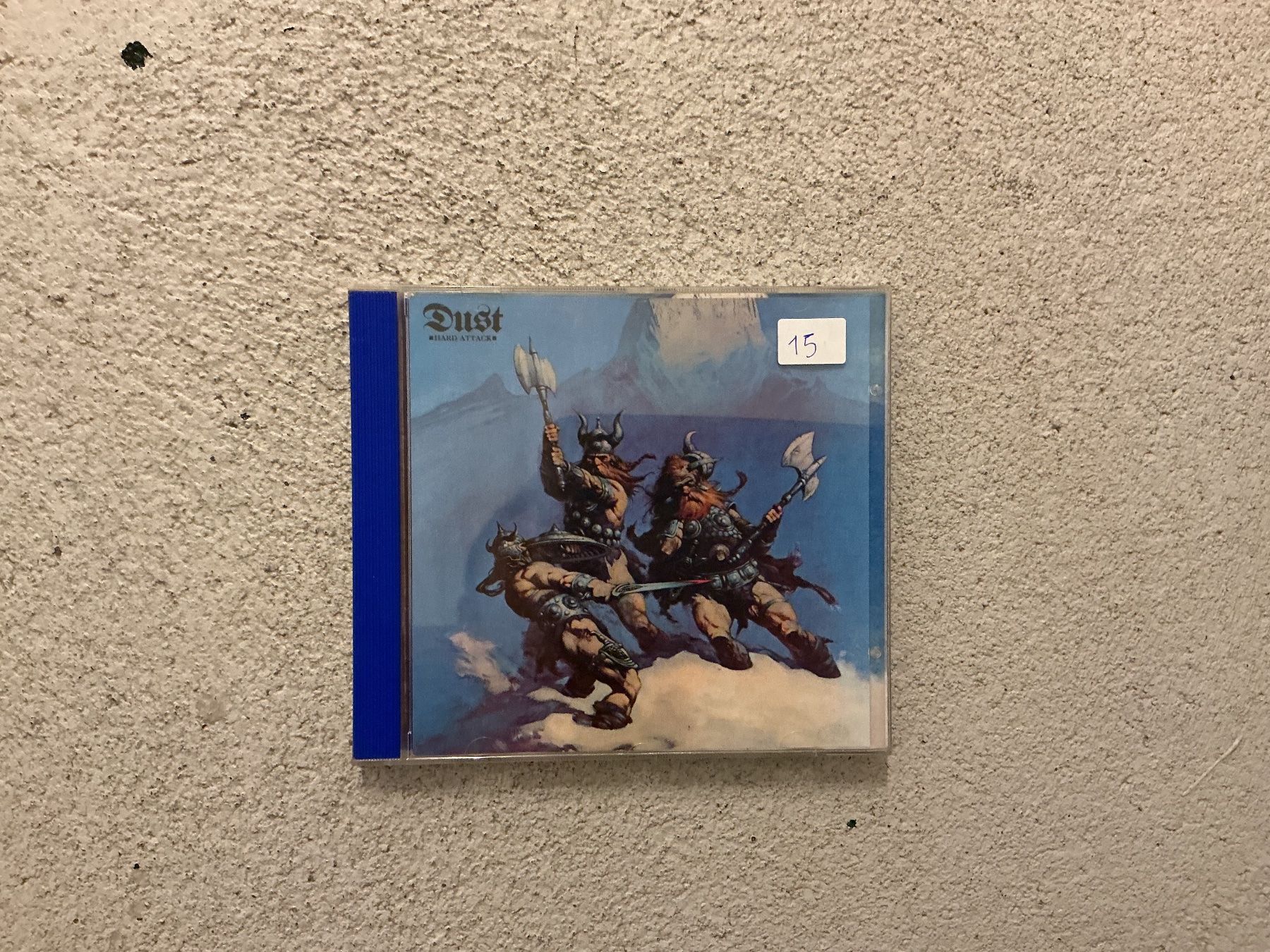 CDs: DUST CD. - Hard Attack – Gebraucht aus Winterthur von Tumko_7_Vinyl