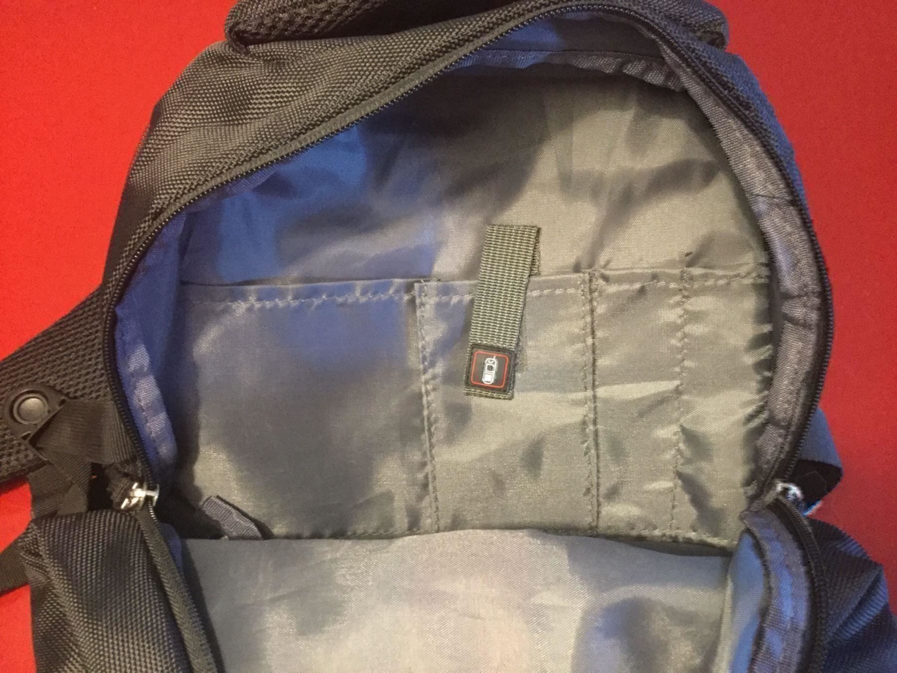 Taschen: SAC POUR APPAREIL PHOTO – Gebraucht aus Brügg BE von traindenuit 3