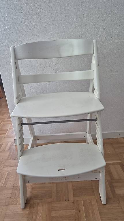 Chaises hautes: Kinderhochstuhl – D'occasion à Urtenen-Schönbühl par sch_2ndv