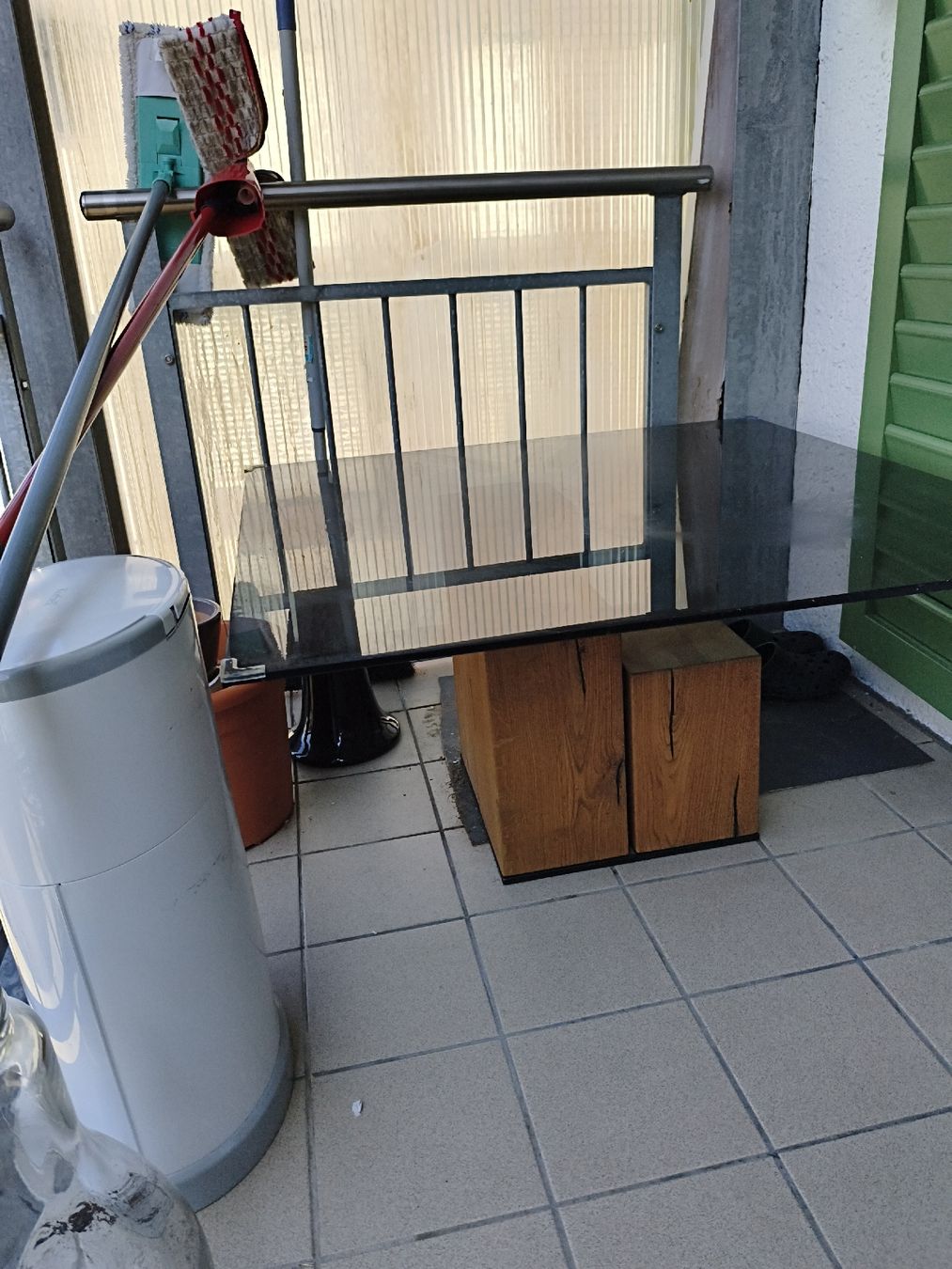 Tables: Tisch – D'occasion à Pfäffikon ZH par hba_b2hx 2