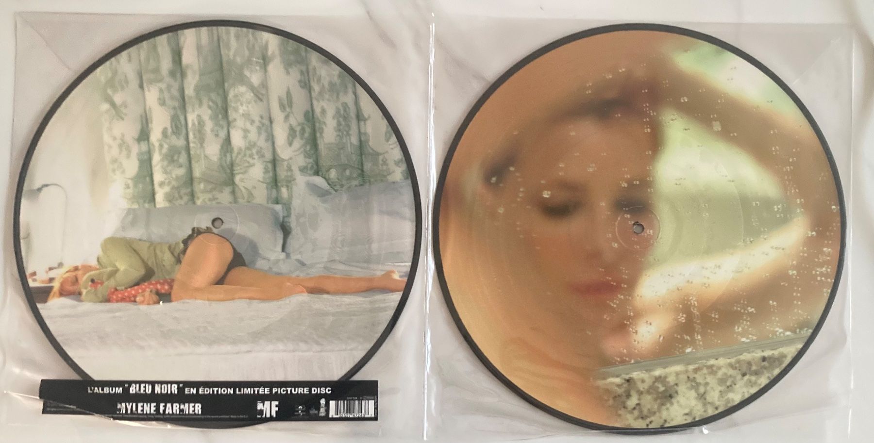 Dischi in vinile: MYLÈNE FARMER - BLEU NOIR – Usato da Poliez-Pittet venduto da Newtown-Records
