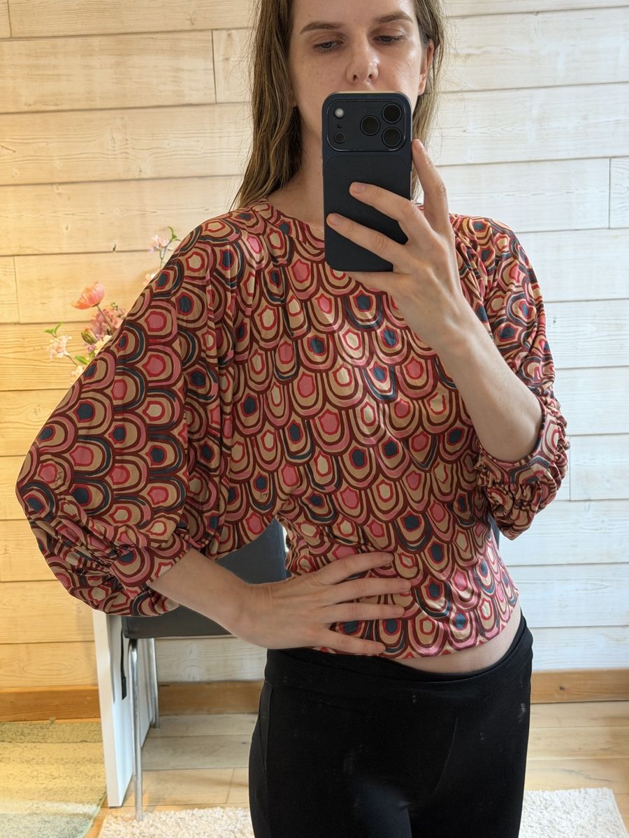 Camicette: Emilio Pucci 100 % silk blouse – Usato da Pully venduto da vik_2mrb
