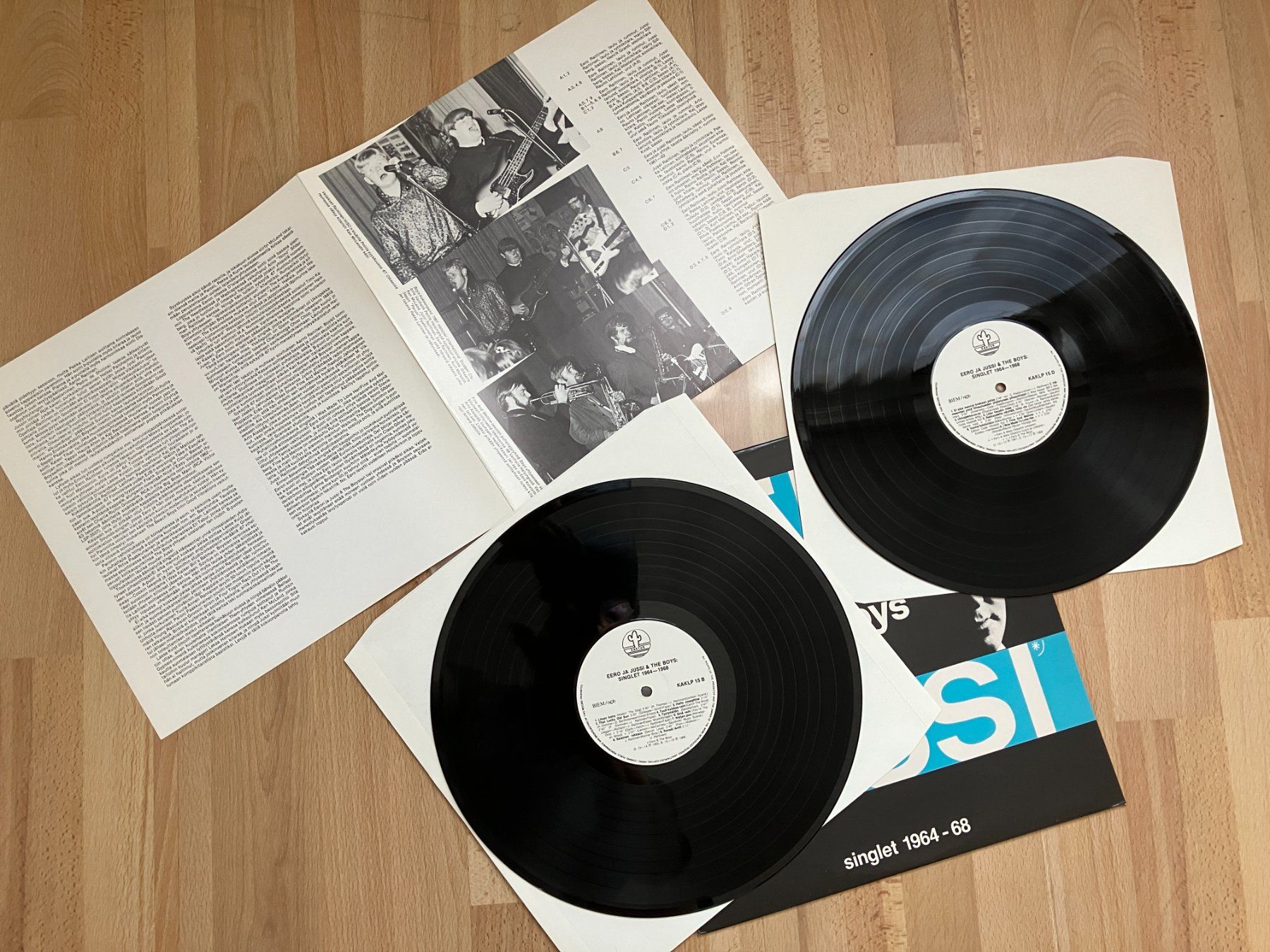Dischi in vinile: Eero Ja Jussi & The Boys – Usato da Aarwangen venduto da Jukebox3 8