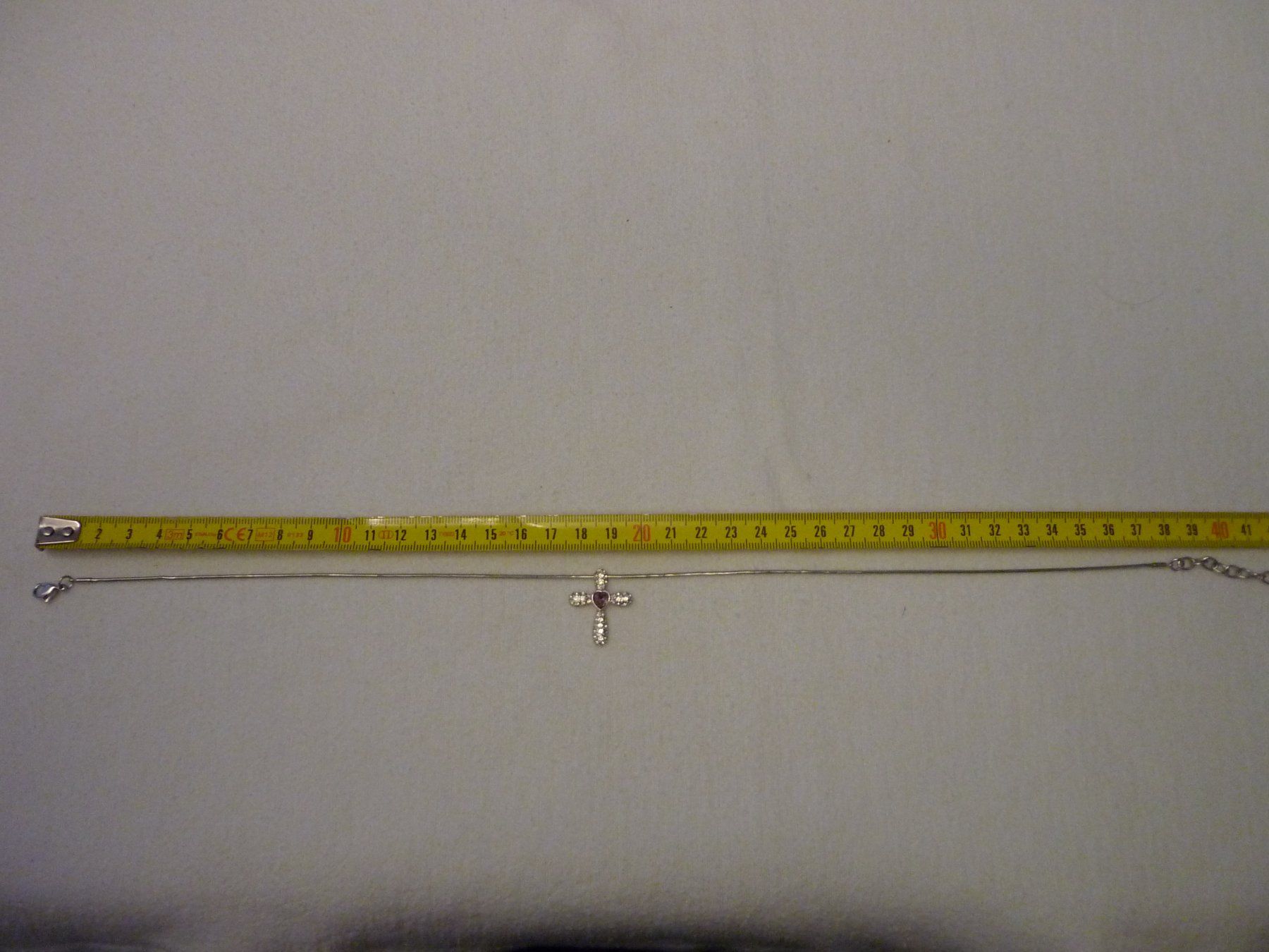 Catenine: Swarovski Halskette Kreuz – Usato da Vaduz venduto da red94angel 2