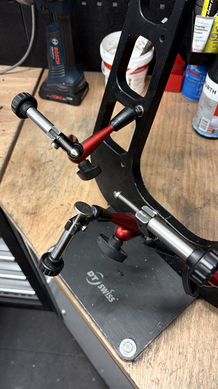 Tous les outils: Zentrierständer – D'occasion à Zürich par Velo-Elsener 1