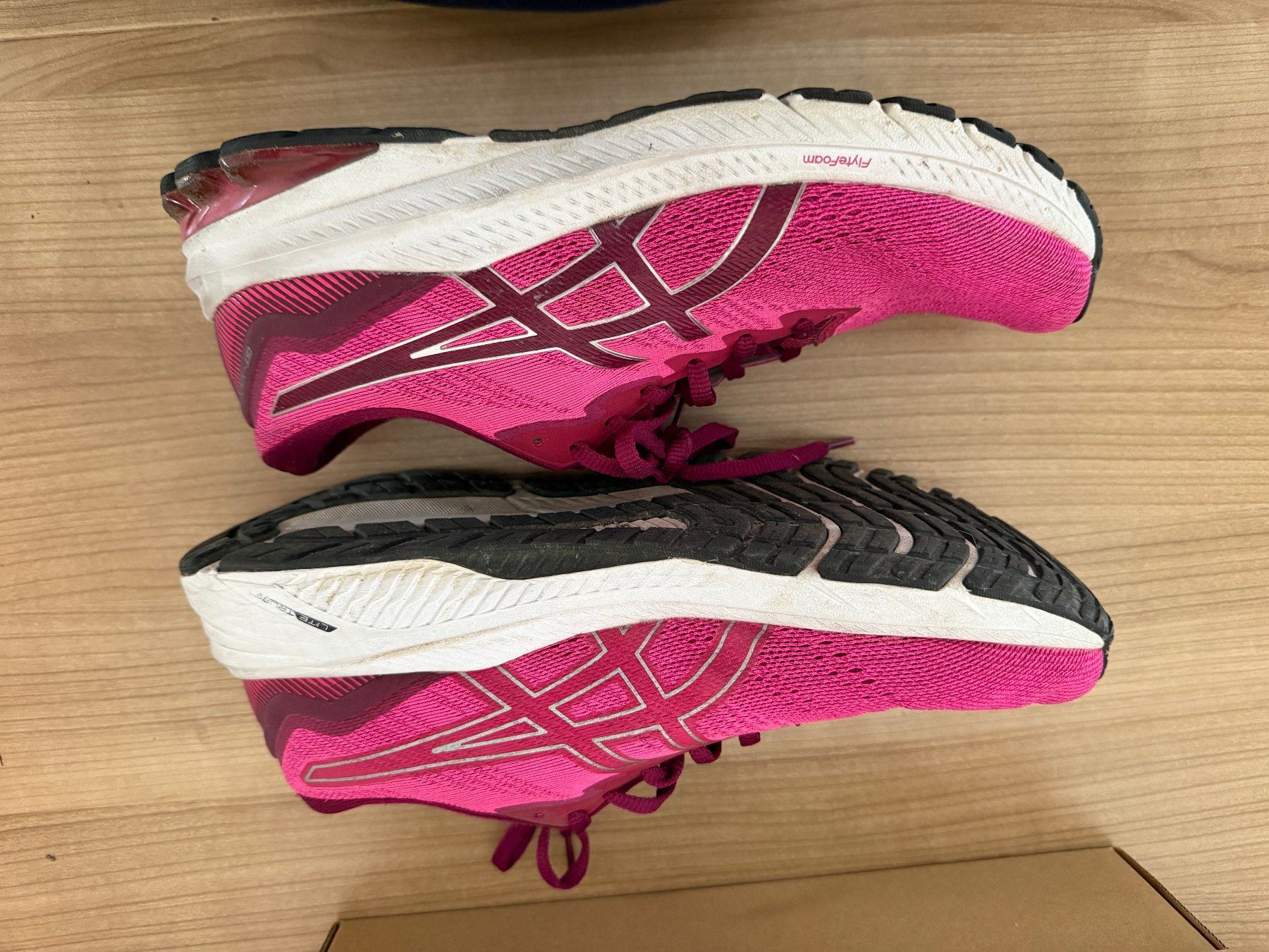 Scarpe da donna: Asics GT-1000 Gr. 41.5 – Usato da Zollikofen venduto da Maria_verena 2