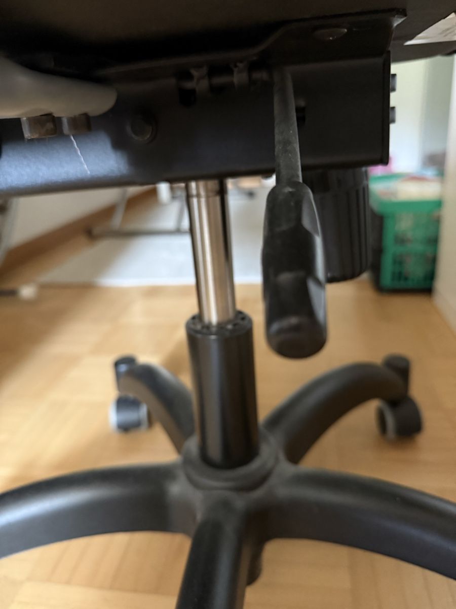 Chaises: Bürostuhl – D'occasion à Ebmatingen par Banganca 3