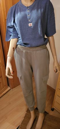 Zara Cargohose Damen Gr. L- Khaki mit Shirt