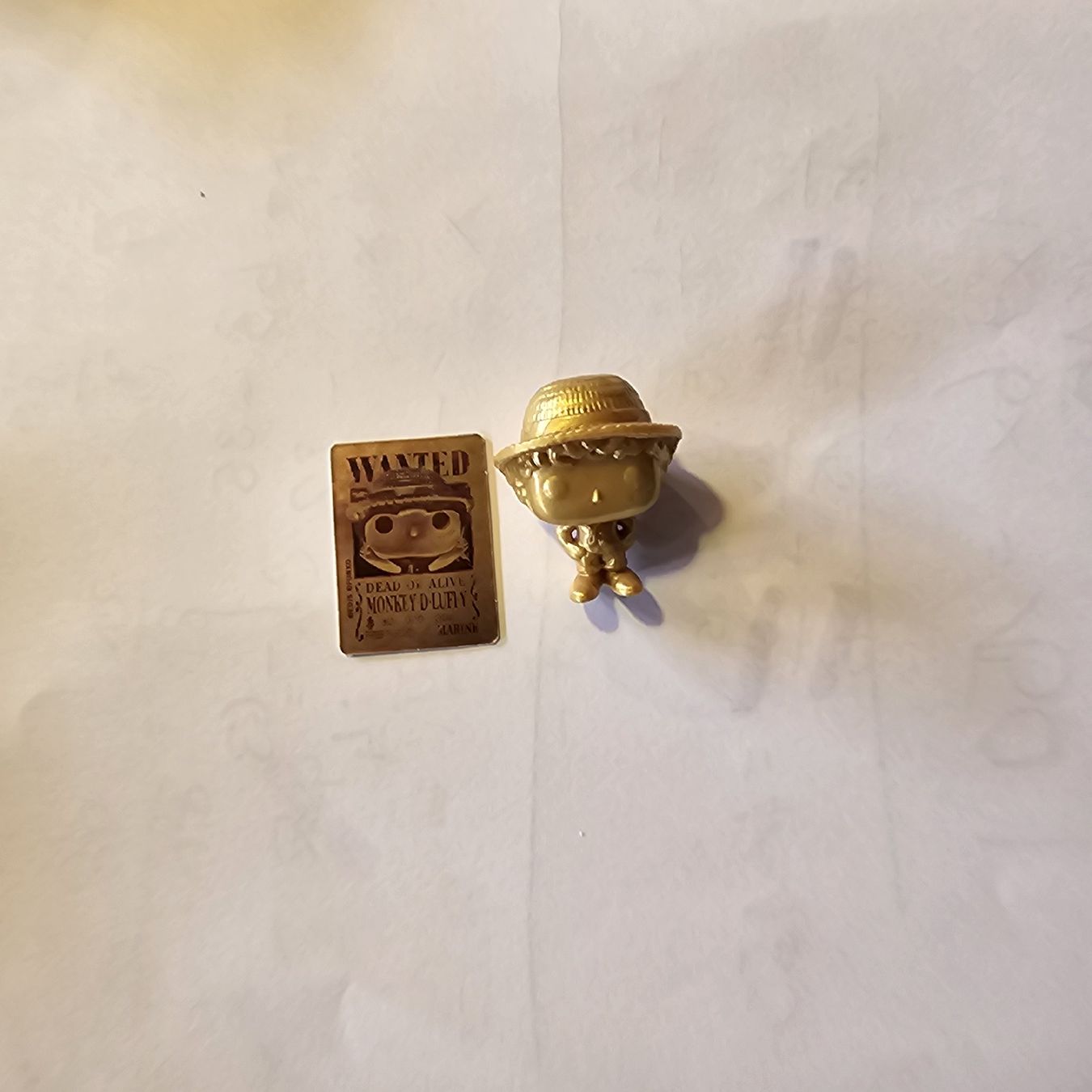Funko Statuette: One Piece Kinder Joy Monkey D Luffy Gold – Nuovo (secondo la descrizione) da Brittnau venduto da CoCo049