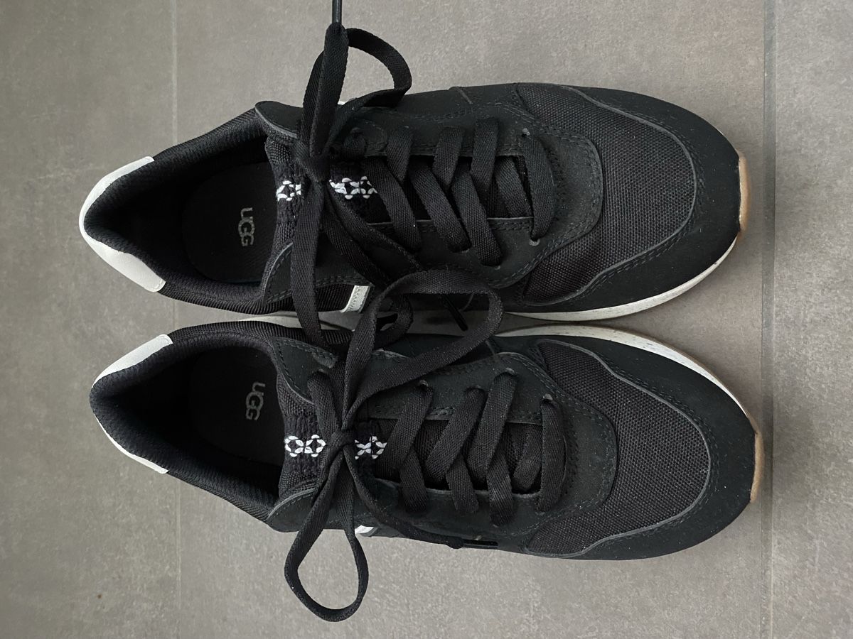 Ugg Scarpe da donna: Sneaker / Turnschuh UGG – Nuovo (secondo la descrizione) da Alchenstorf venduto da ann_ppl8 1