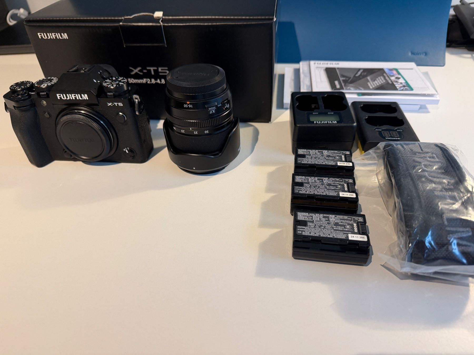 Fuji X-T5 Kit mit 16-5o & Zubehör (D'occasion) à Bottmingen pour CHF ...