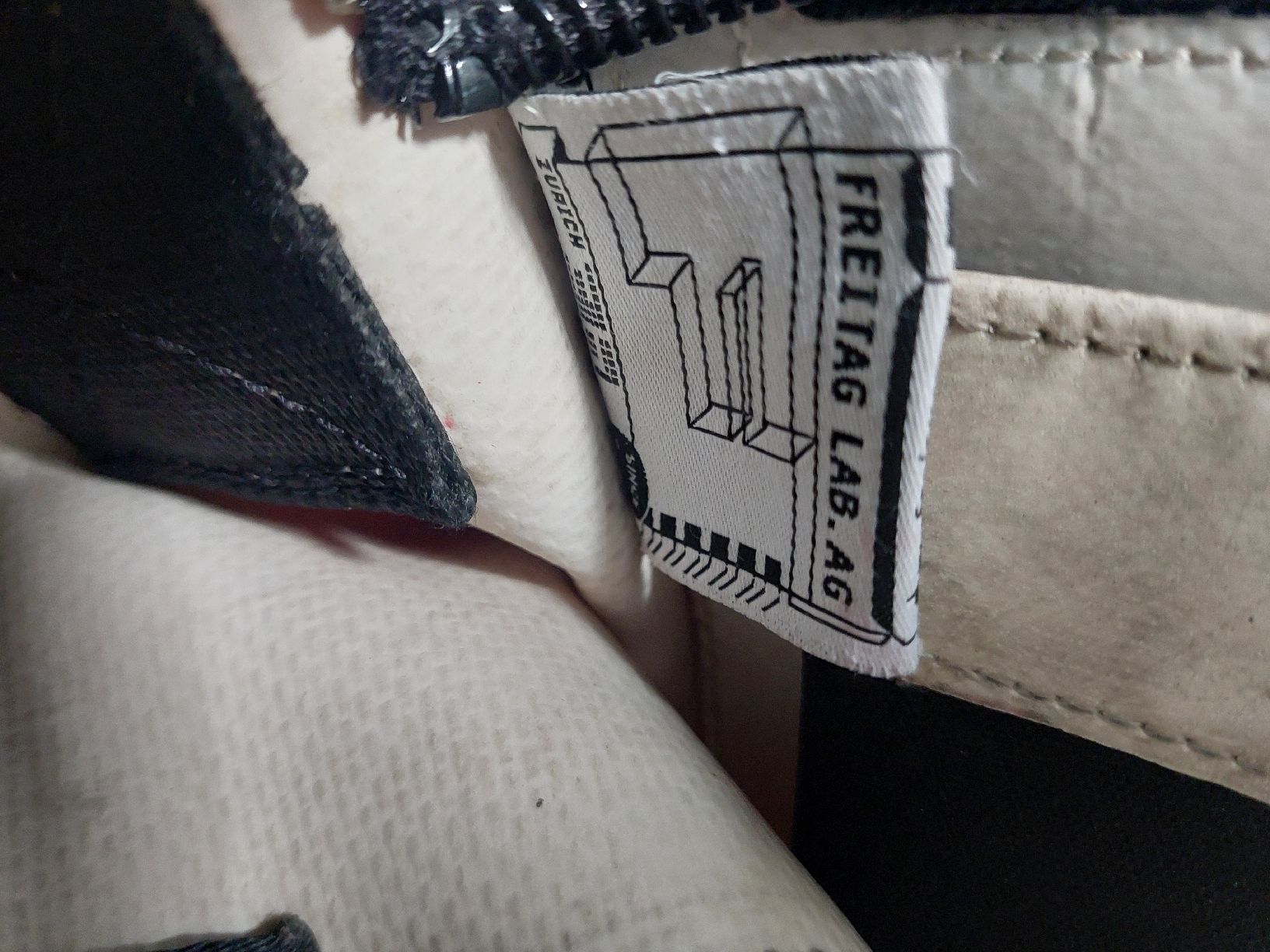 Freitag Borse: Tasche von Freitag – Usato da Chur venduto da Globi700 4