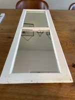 Spiegel aus altem Fensterrahmen