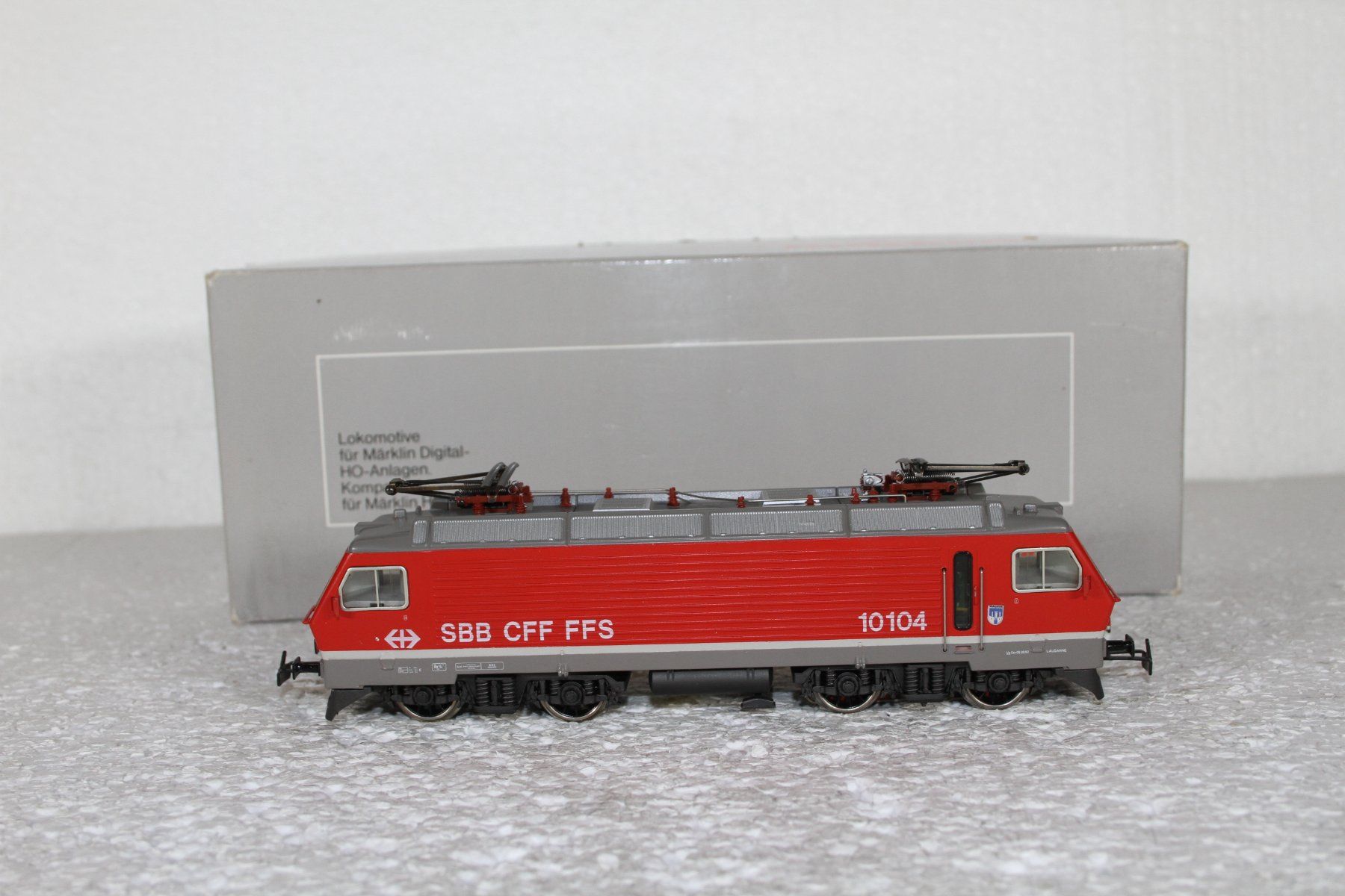 Märklin Modellini di ferrovie: Märklin 3623 SBB Re 4/4, 446 digital – Usato da Triesen venduto da gleis8 3