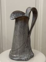 Carafe Design en céramique  Signée