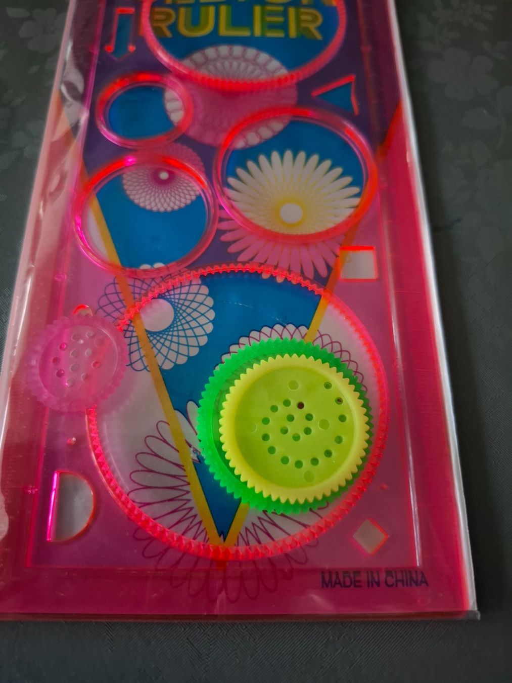 Sciablone: Neuer Design Lineal Set, Spirograph Zeichenschablone. – Nuovo e nell'imballaggio originale da Buchrain venduto da Sracer0 1