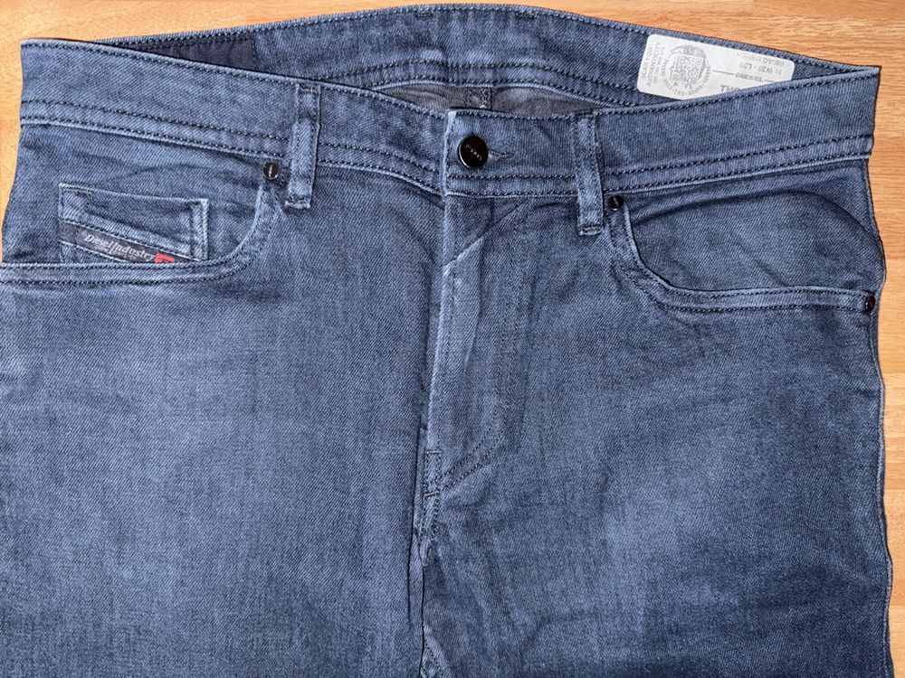 Diesel Jeans: Diesel Jeans Grösse 33/30 SlimSkinny – Usato da Heiden venduto da fam_797q 1