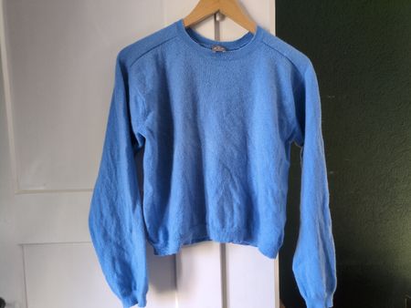 Kaschmirpullover mit dekorativer Knopfleiste am Rücken Gr. S
