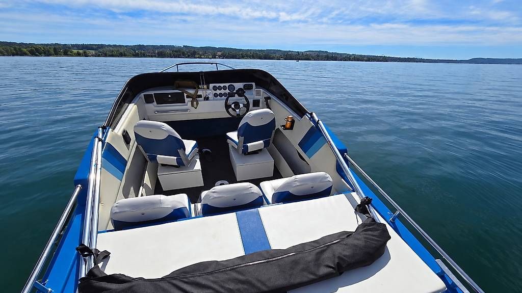 Nuova Boote: Motorboot Nuova/Fiberglass – Gebraucht aus Schüpfen von Hemusair 3
