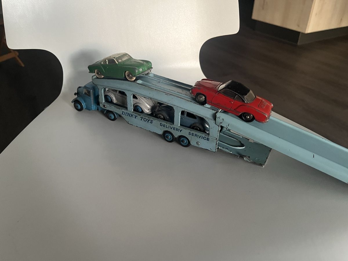 Dinky Toys Modellini d'auto: Dinky Toys VW Transport Käfer Karmann Ghia Pullmore – Usato da Tafers venduto da Hansi-44 7