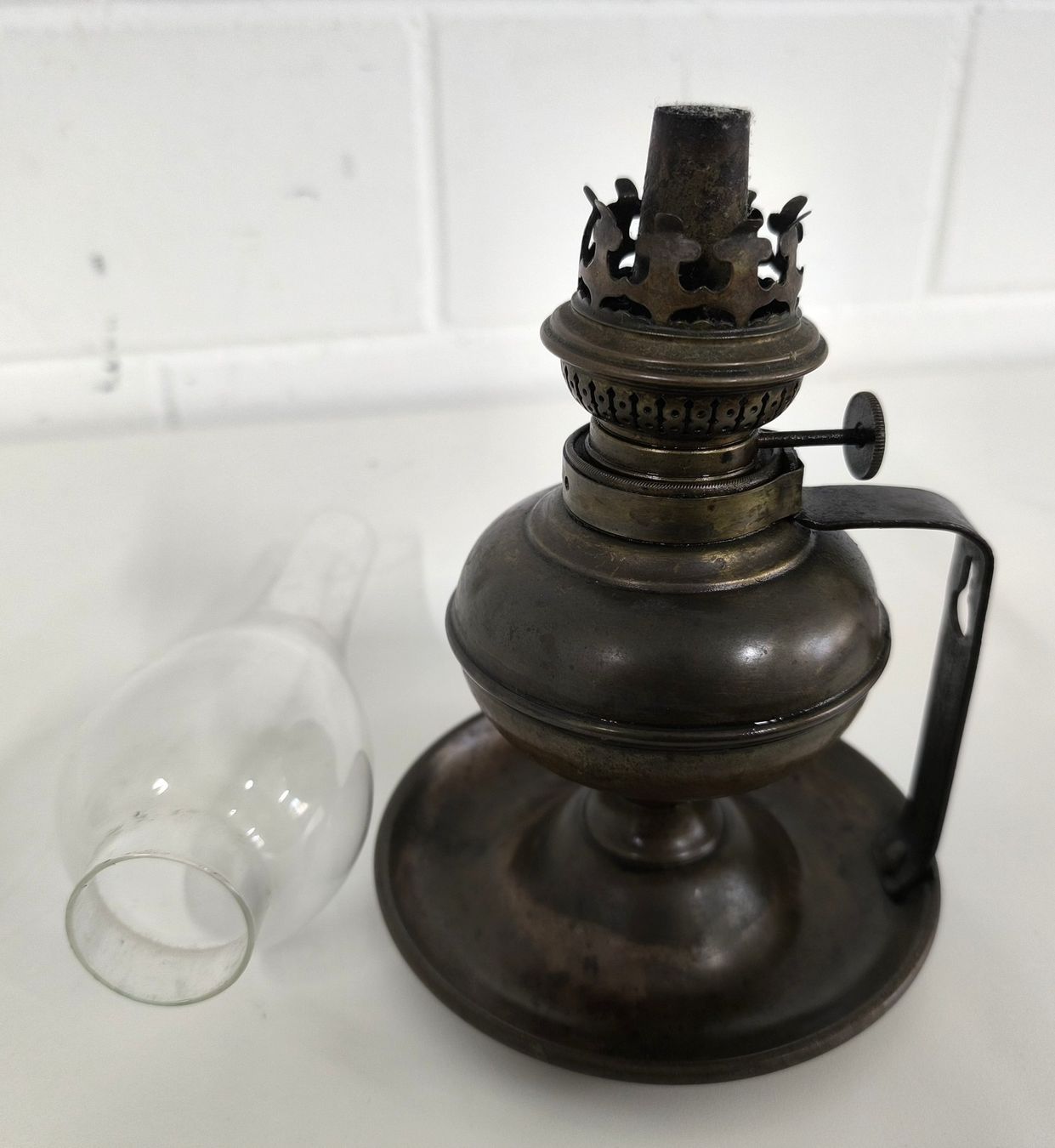 Lampes: Petroleumlampe aus Messing – D'occasion à Volketswil par brockipfannenstil 2