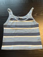Subdued cropped top