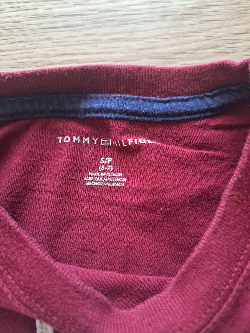 Tommy Hilfiger Kleiderpakete & -sets: Tommy Hilfiger Kinder Set.Grösse 6-7 Jahre – Gebraucht aus Münsingen von chrigu212 4