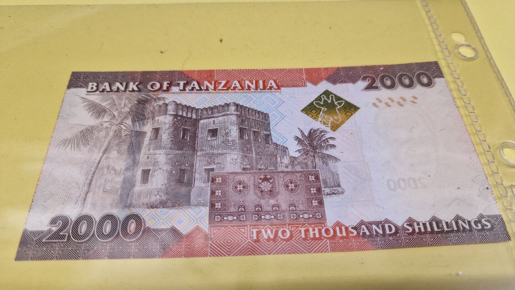 Banconote: Tansania 2000 Schilling, Löwe, Banknote, Afrika – Nuovo e nell'imballaggio originale da Herisau venduto da Antiques.AR 1