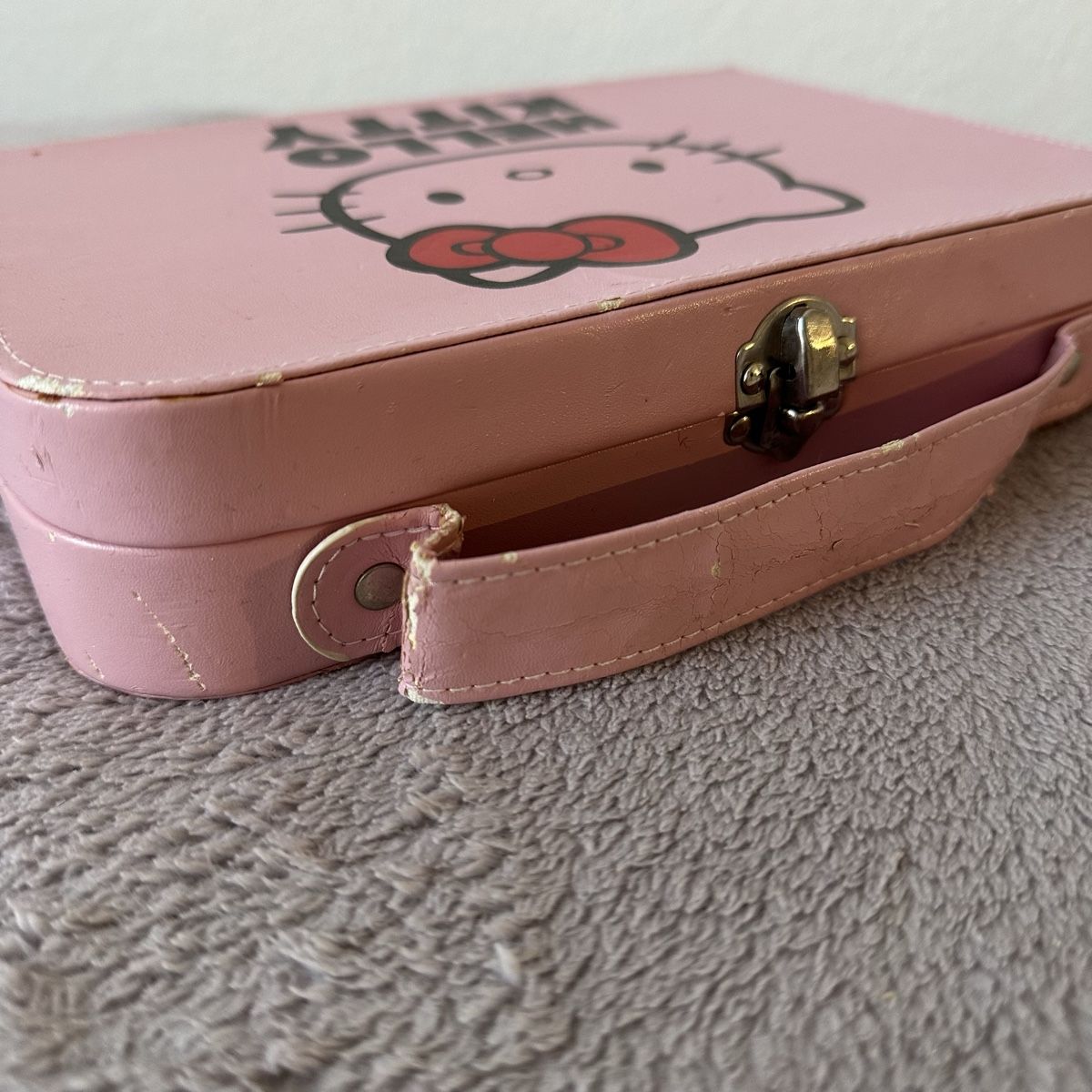 Portagioie: Coffret à bijoux Hello Kitty Vintage – Difettoso da Givisiez venduto da dor_xb9k 1