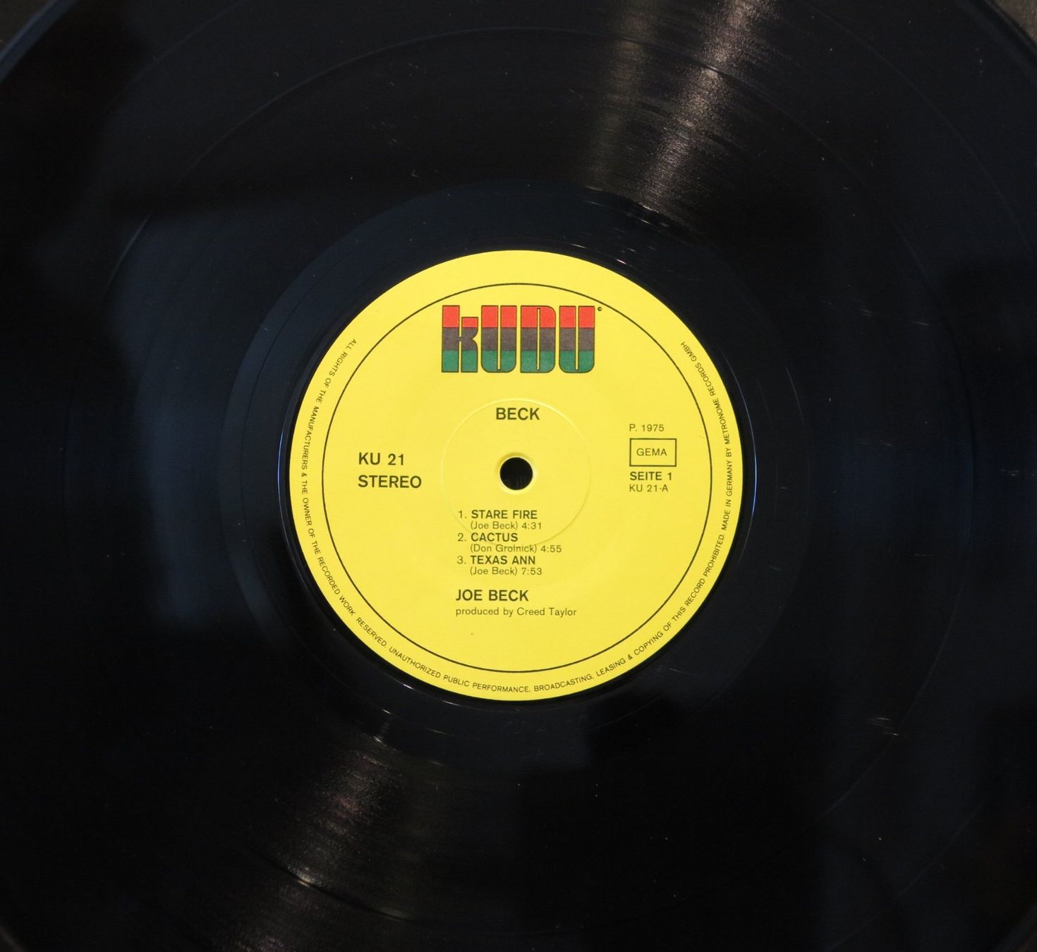 Dischi in vinile: Joe Beck - Beck / LP – Usato da Zürich venduto da Naim60 2