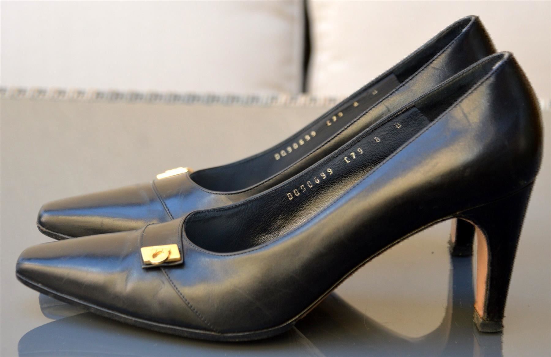 Salvatore Ferragamo Scarpe da donna: Pumps Salvatore Ferragamo -  38 / 8 – Usato da Collonges venduto da Auganien 7