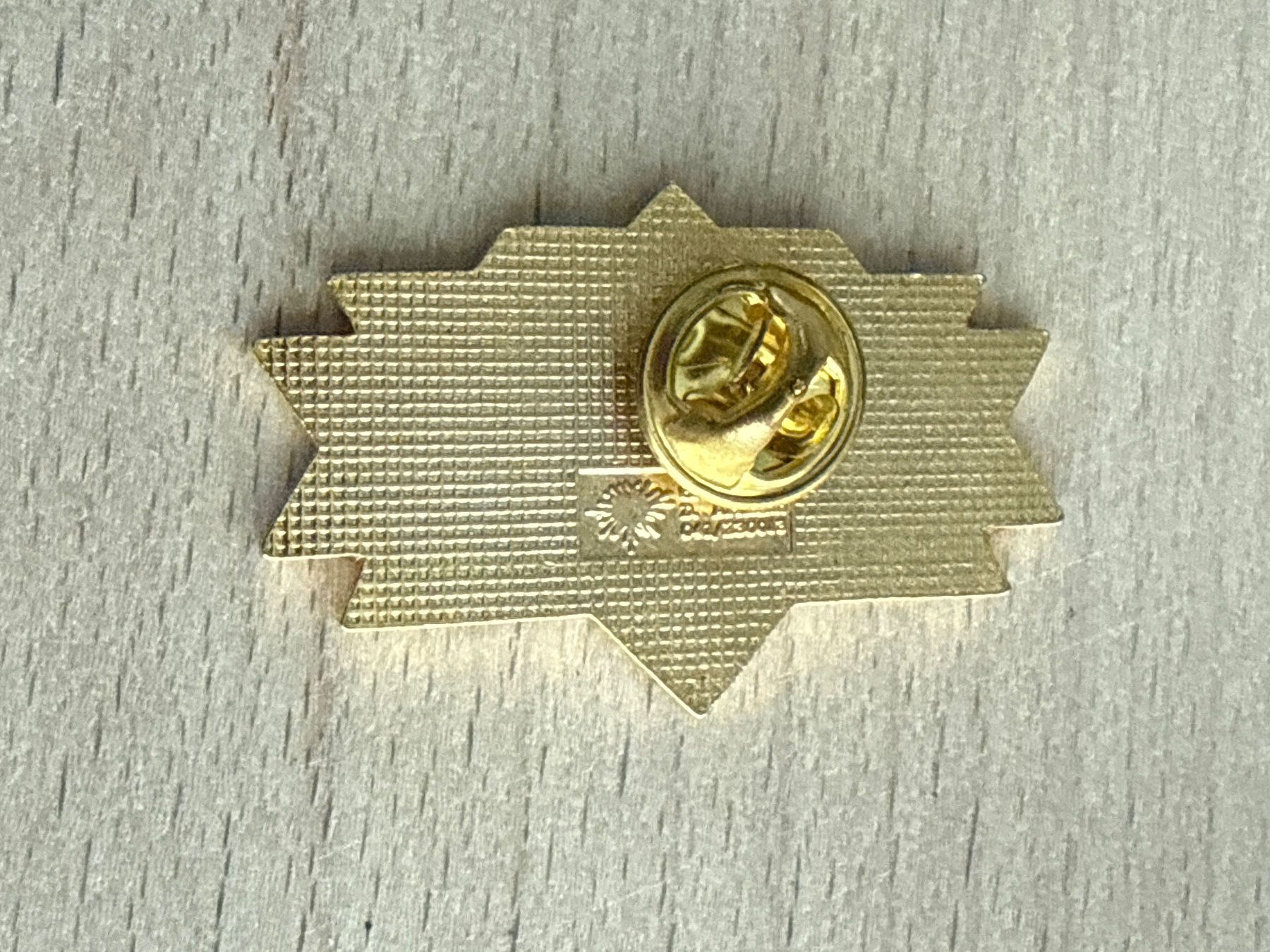 Placchette & Badge: Pin Jazz Club Luzern – Usato da Glattbrugg venduto da Schweigmatt 1