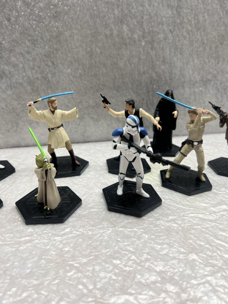Star Wars Statuette: Star Wars Figuren Set, Disney,, – Usato da Rotkreuz venduto da perlengott 2