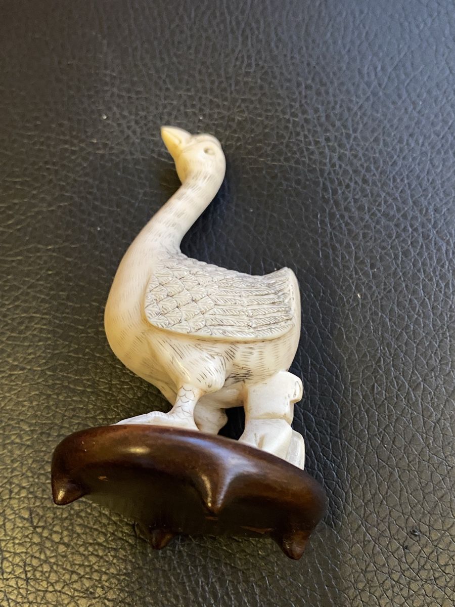 Statuette: Sehr schöne alte geschnitzte Figur aus Horn oder Zahn – Usato da Mosnang venduto da Goldwasser 2