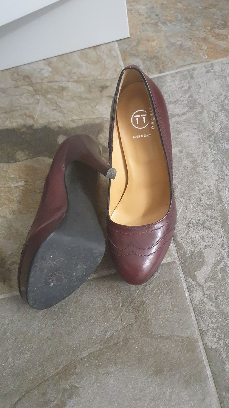 Damenschuhe: Elegante Leder-Pumps von Tuzzi, Gr. 36 – Gebraucht aus Kölliken von Jonalu 1