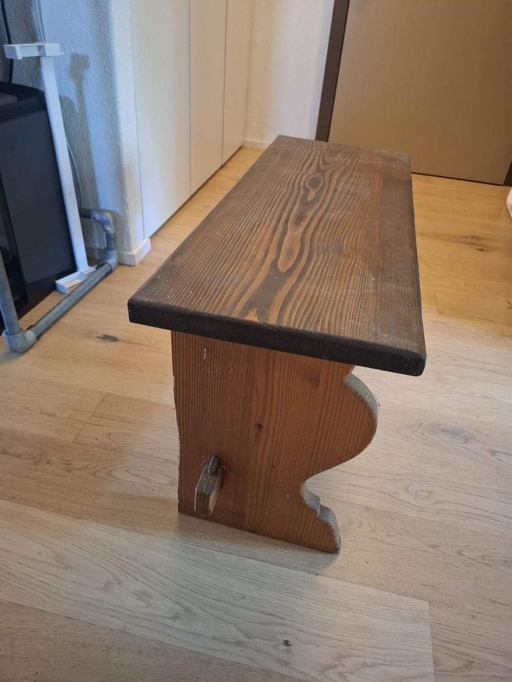 Sgabelli: kleines Holzbänkli Hocker – Usato da Oberengstringen venduto da Pepper6 2